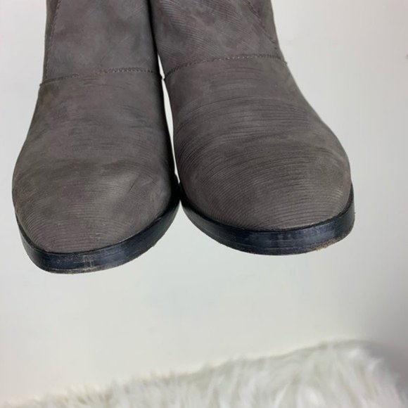 Eileen Fisher Murphy Grey Stacked Heel Ankle Boot - Picture 7 of 7